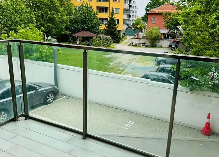 Vitosha 2 Bedrooms & Parking Place *